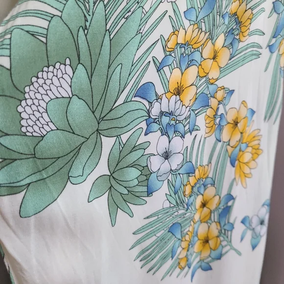 Miss Avenue 2 Piece Set Top + Pants Sz Small - Picture 3 of 5